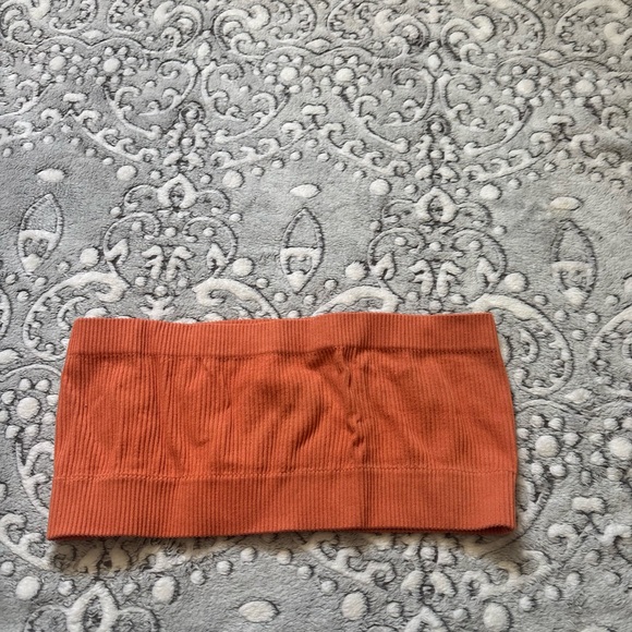 SHEIN Rust Ribbed Crop Top - Picture 2 of 2